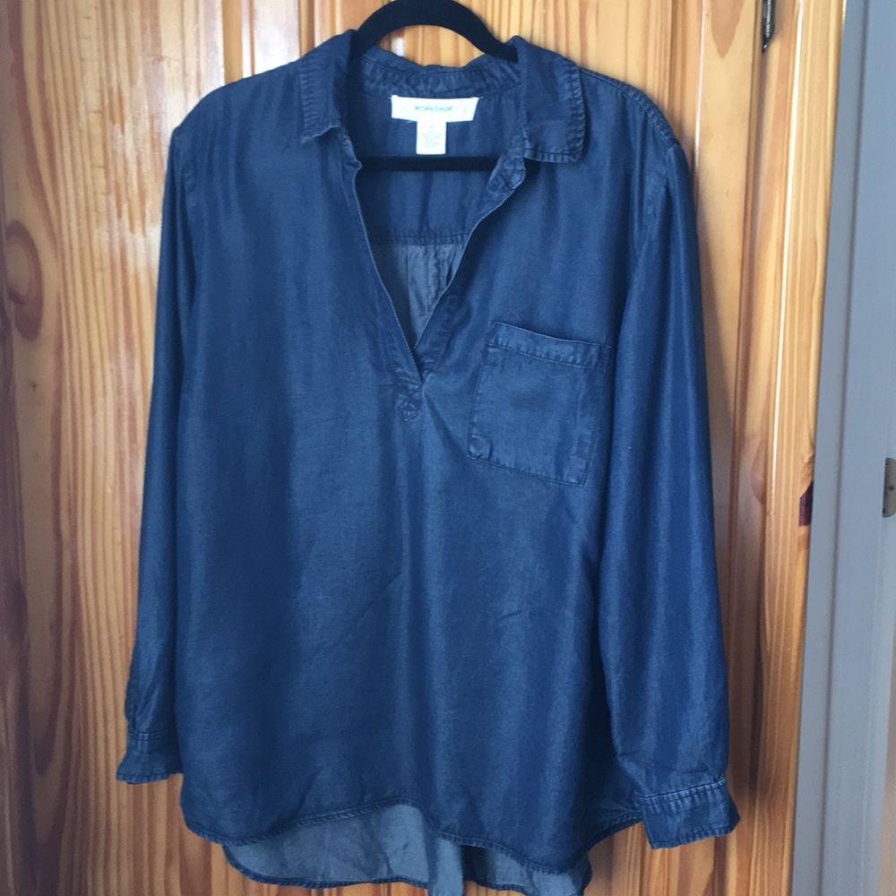 Long sleeve shirt/blouse